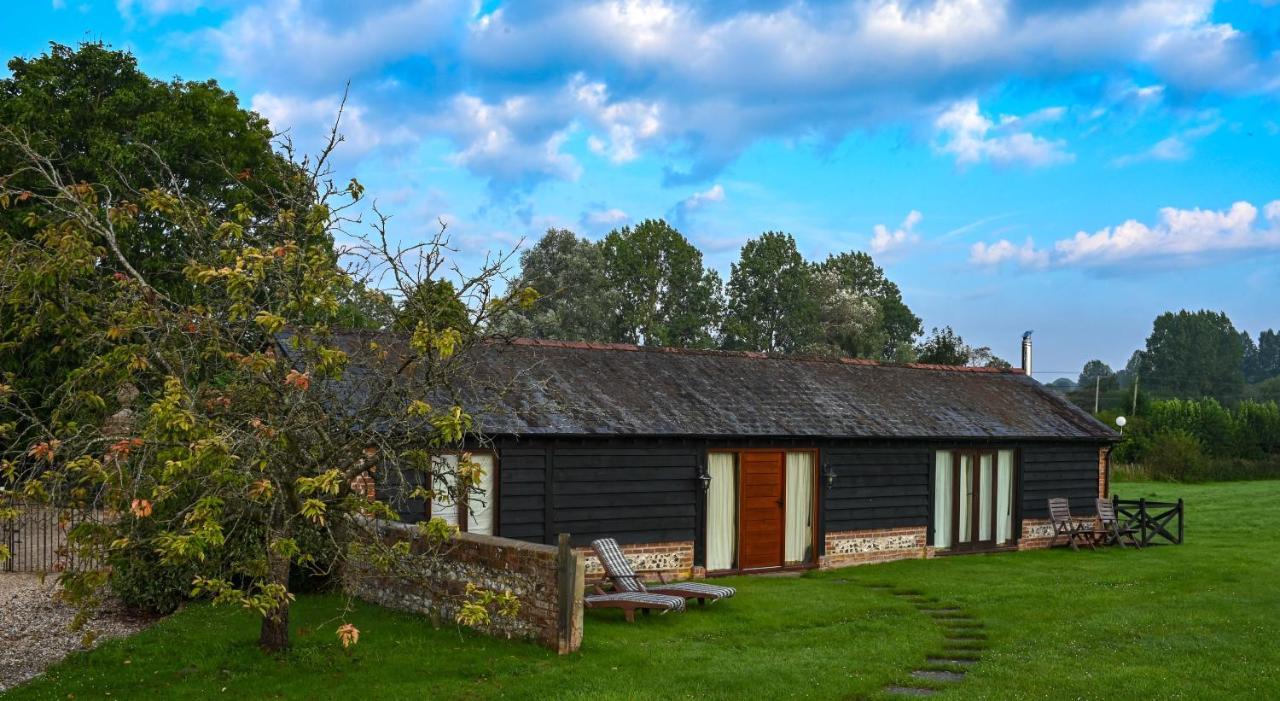 The Tool Shed Villa Wimborne Minster Dış mekan fotoğraf